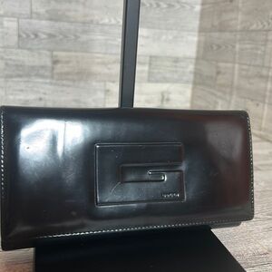 Gucci G patent leather wallet EUC